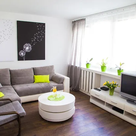 Rentaflat Nike Oldtown Studio * Warsaw