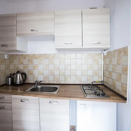 Rentaflat Nike Oldtown Studio Apartamento